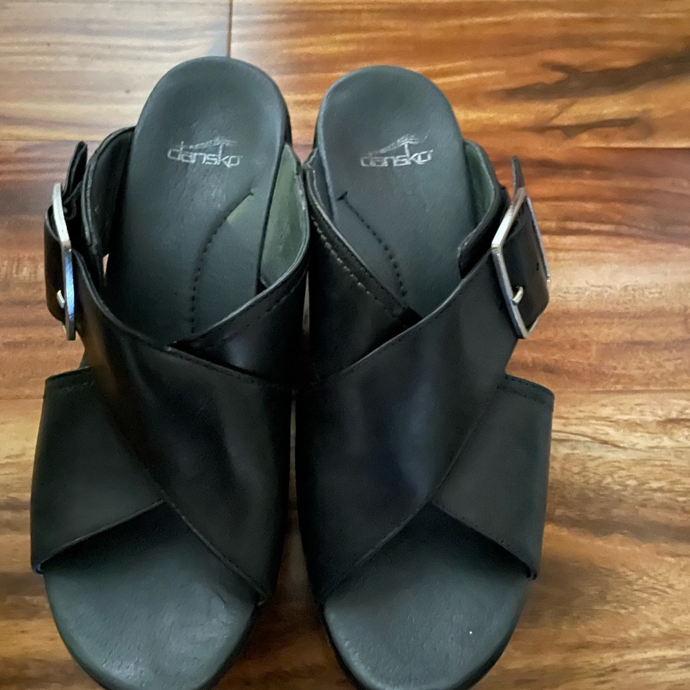 New Dansco wedge sandals